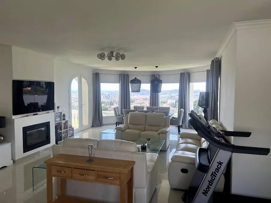 Breathtaking Andalusian Villa Santa Fe de los Boliches